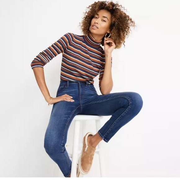 Madewell Denim - MADEWELL Petite 10" High-Rise Skinny Jeans Tarren Wash
Size 27P